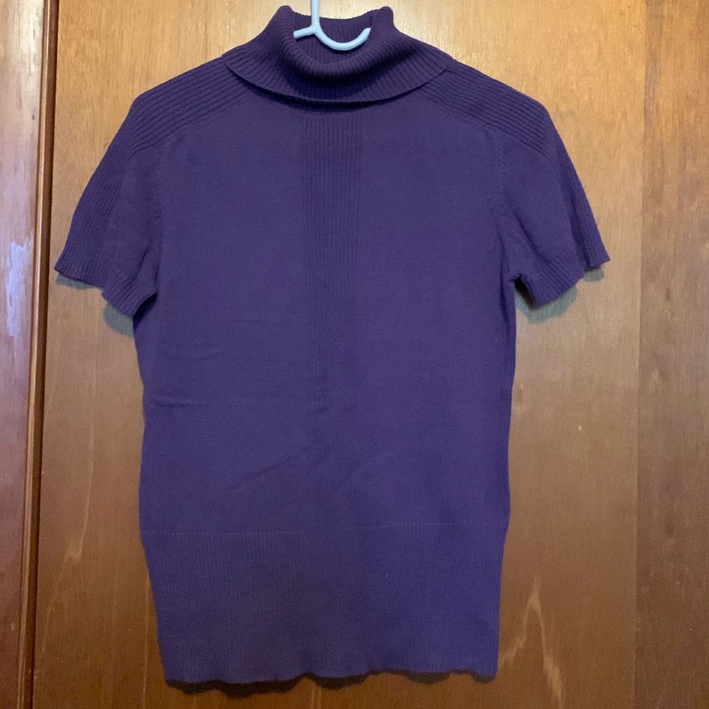 Purple short sleeve sweater